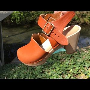 Clogs Bryr Whiskey Leather maryjane style